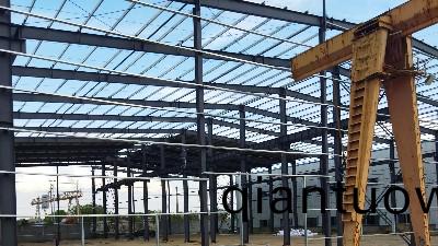 淺談水性防(fang)鏽(xiu)漆在工業(ye)防腐中的(de)應用(yong)要求