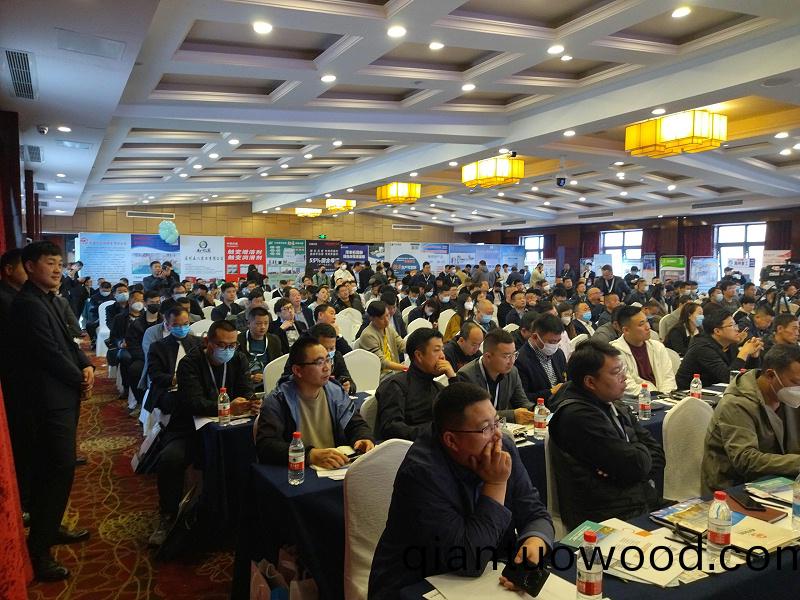 010f0bbd27b124f3b09639aedf810a99