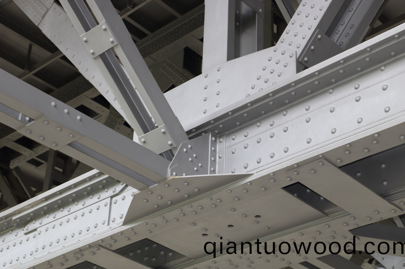 鋼結(jie)構(gou)橋樑防腐塗料的塗裝(zhuang)