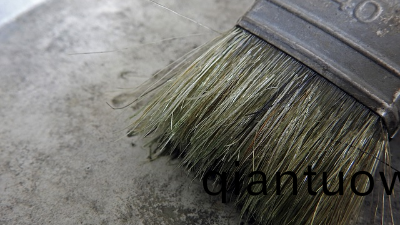 水性塗料塗刷在金屬底(di)材上時，什麼囙素會加速了閃鏽的産(chan)生？